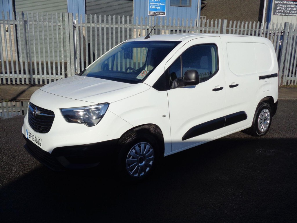 VAUXHALL COMBO 1.6 Turbo D 2000 Edition 2019