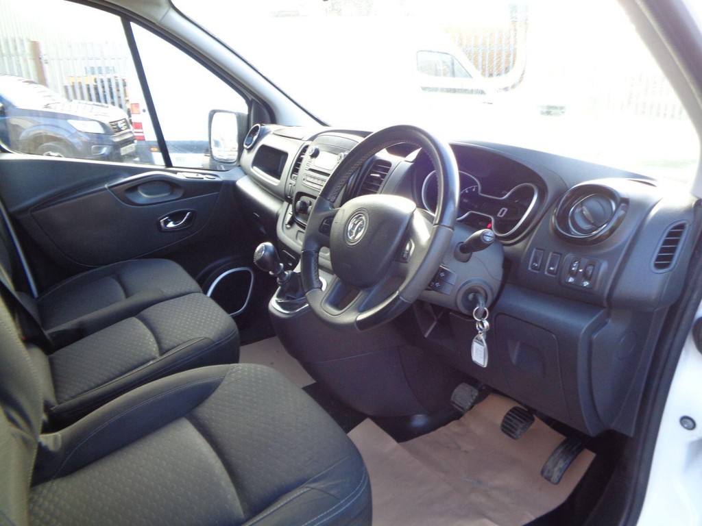VAUXHALL VIVARO 1.6 CDTi 2900 Sportive 2018
