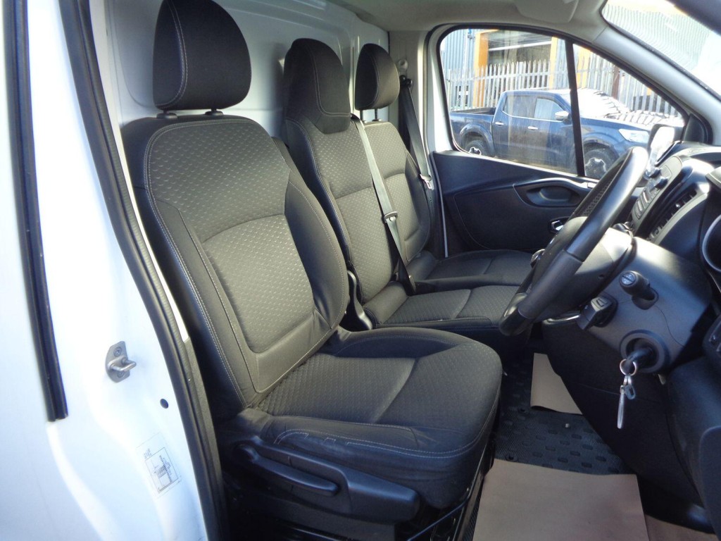 VAUXHALL VIVARO 1.6 CDTi 2900 Sportive 2018