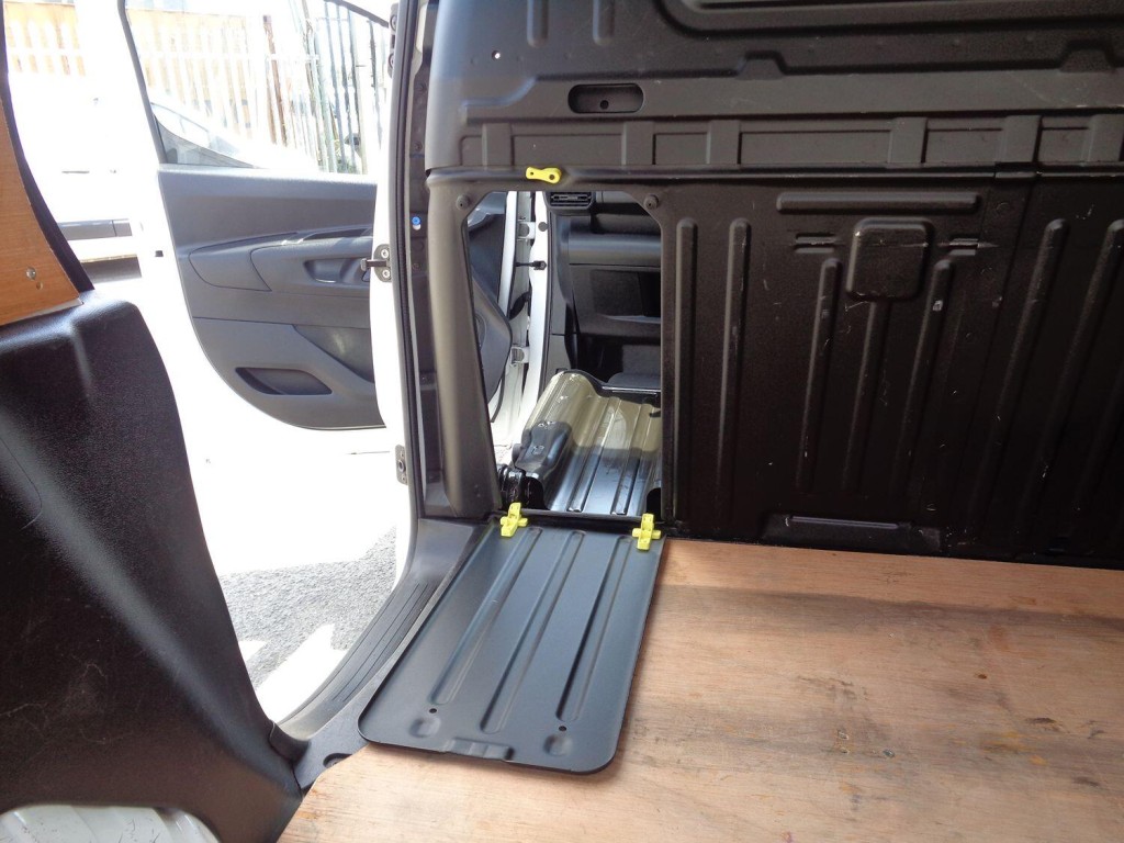 PEUGEOT PARTNER 1.5 BlueHDi 1000 Professional 2021