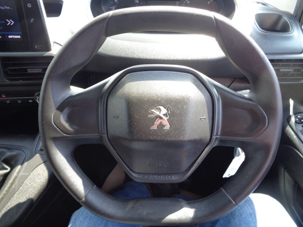 PEUGEOT PARTNER 1.5 BlueHDi 1000 Professional 2021