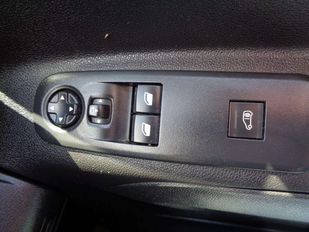 PEUGEOT PARTNER 1.5 BlueHDi 1000 Professional 2021