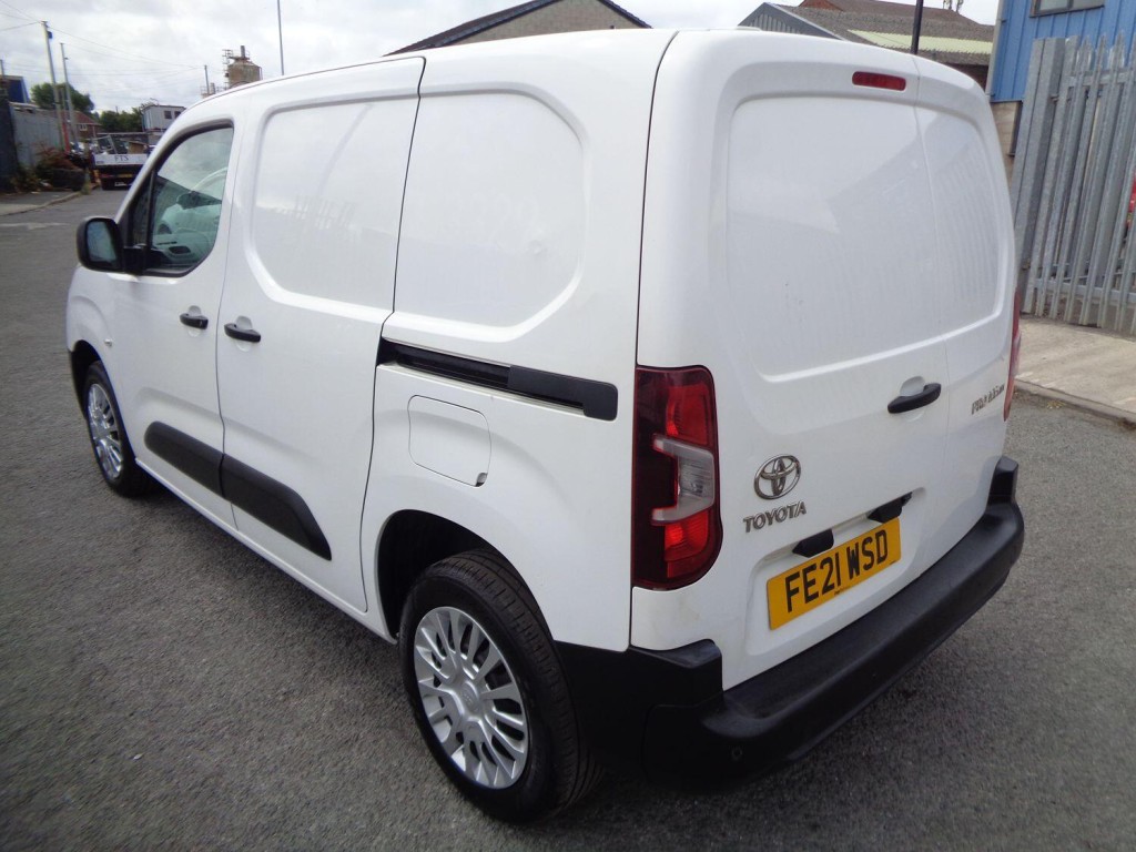 TOYOTA PROACE CITY 1.5 BlueHDi Icon 2021