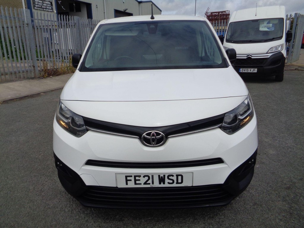 View TOYOTA PROACE CITY 1.5 BlueHDi Icon