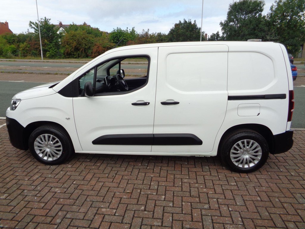 View CITROEN BERLINGO 1.5 BlueHDi 650 Enterprise M