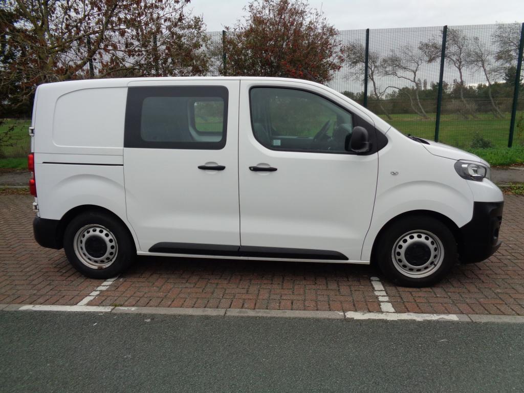 View PEUGEOT EXPERT 1.5 BlueHDi 1000 Professional