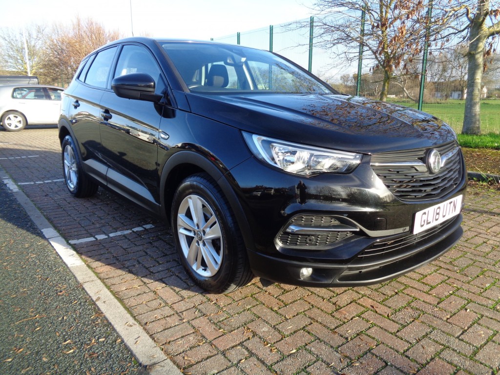 View VAUXHALL GRANDLAND X 1.2 Turbo SE