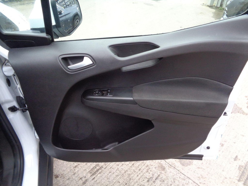 FORD TRANSIT COURIER 1.0 EcoBoost Trend 2018