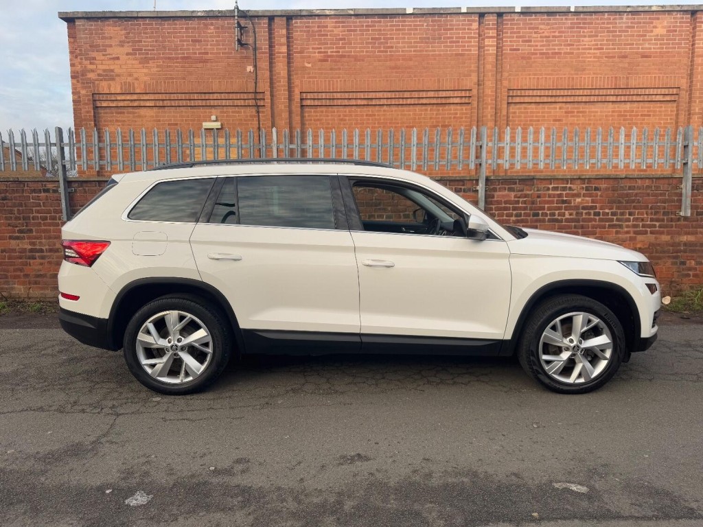 View SKODA KODIAQ 2.0 TDI SE L
