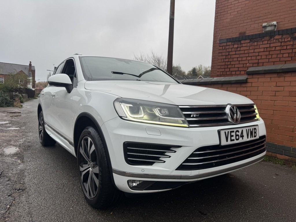 View VOLKSWAGEN TOUAREG 3.0 TDI V6 BlueMotion Tech R-Line