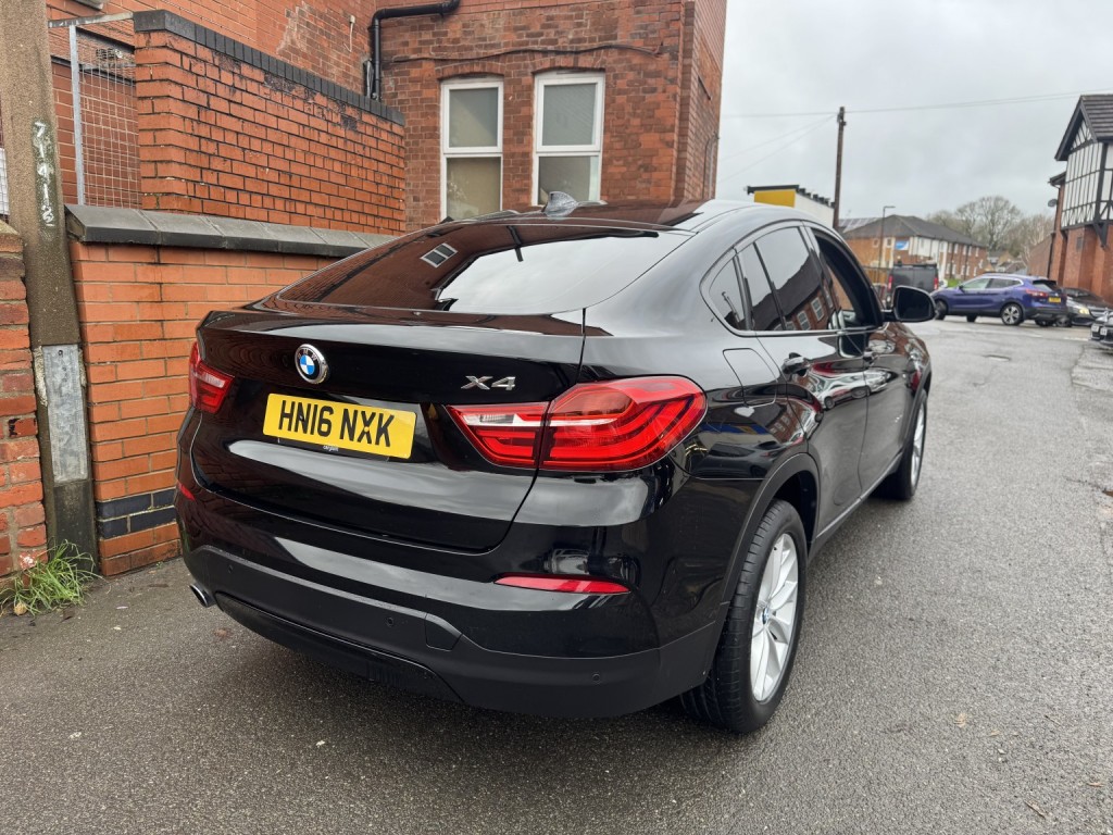 View BMW X4 2.0 X4 xDrive20d SE