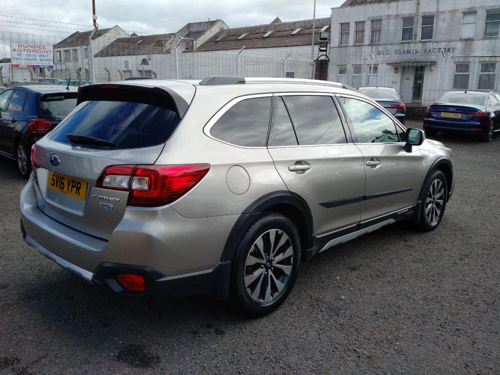 SUBARU OUTBACK 2.0 D SE Premium 2016