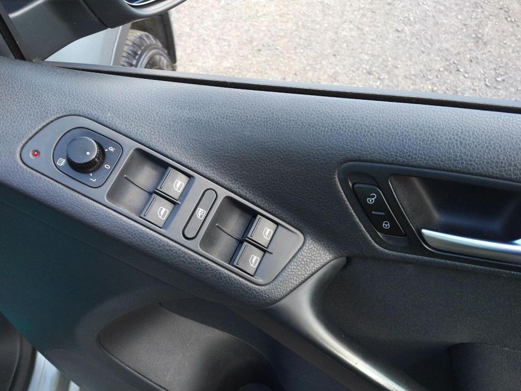 VOLKSWAGEN TIGUAN 2.0 TDI S 2010