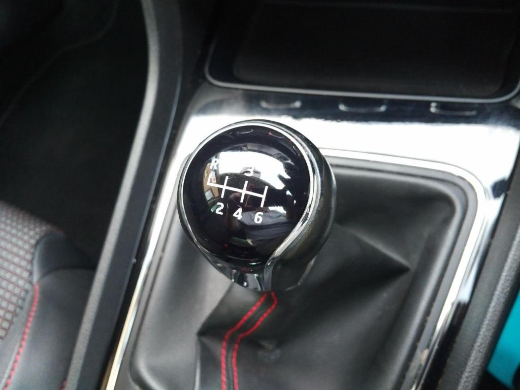 SEAT LEON 2.0 TDI FR Technology 2018