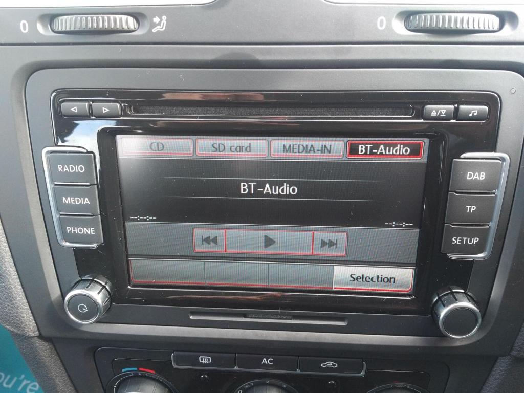 VOLKSWAGEN GOLF 1.6 TDI Match 2012