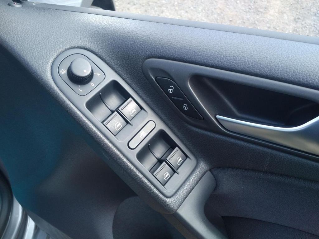 VOLKSWAGEN GOLF 1.6 TDI Match 2012