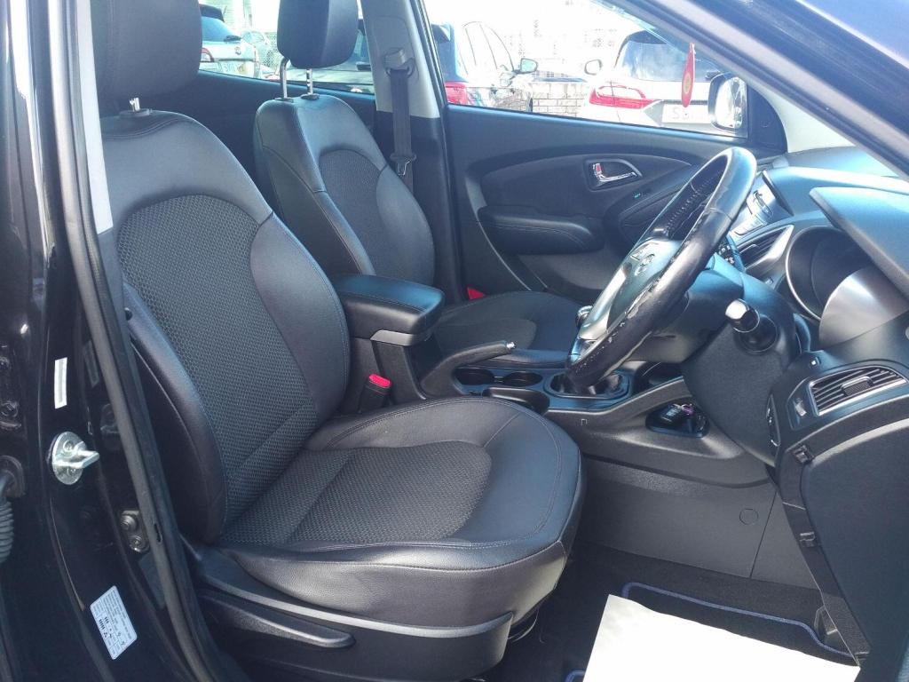 HYUNDAI IX35 1.7 CRDi Premium 2011