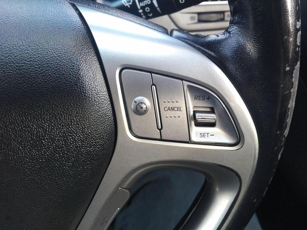 HYUNDAI IX35 1.7 CRDi Premium 2011