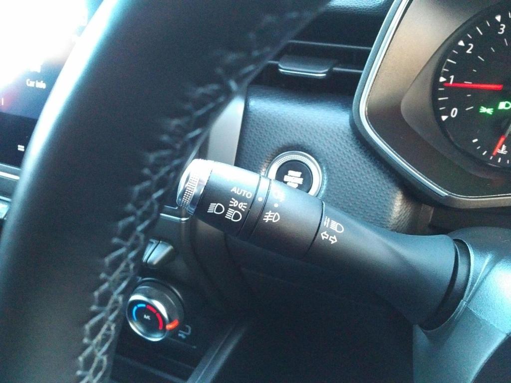 RENAULT CLIO 1.0 Iconic TCe 100 2020