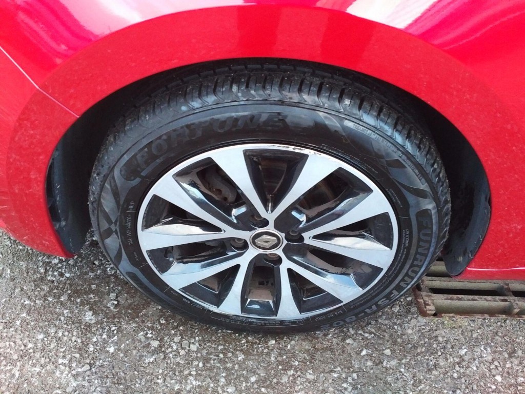 RENAULT CLIO 1.0 Iconic TCe 100 2020