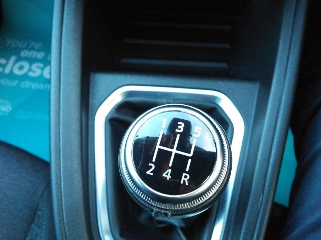 RENAULT CLIO 1.0 Iconic TCe 100 2020