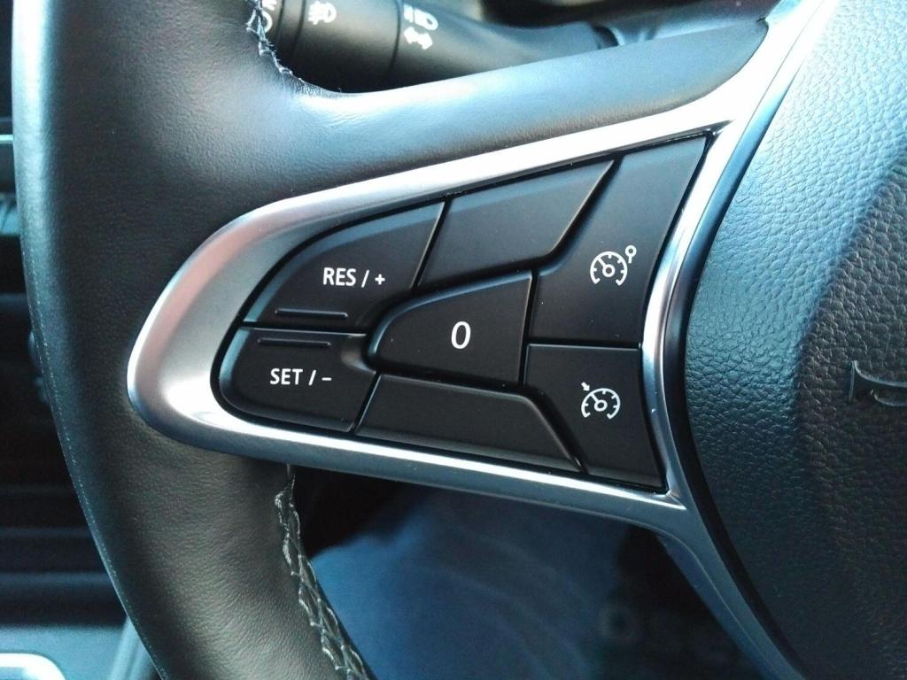 RENAULT CLIO 1.0 Iconic TCe 100 2020