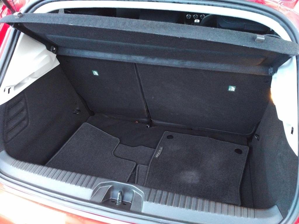 RENAULT CLIO 1.0 Iconic TCe 100 2020