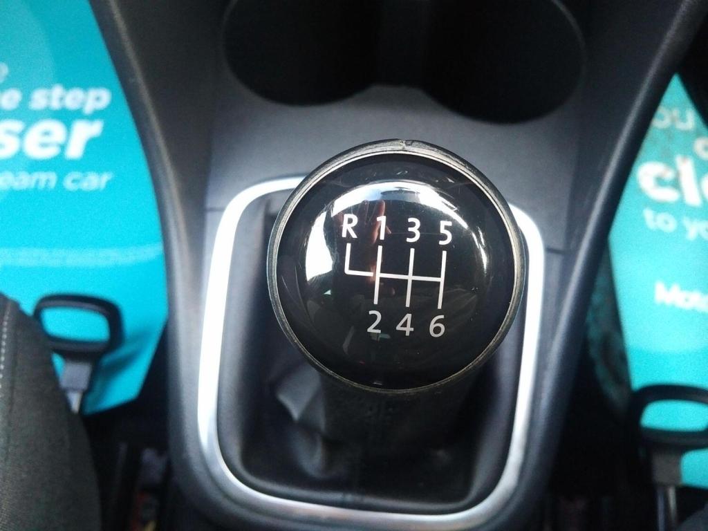 VOLKSWAGEN POLO 1.2 TSI R-Line 2013