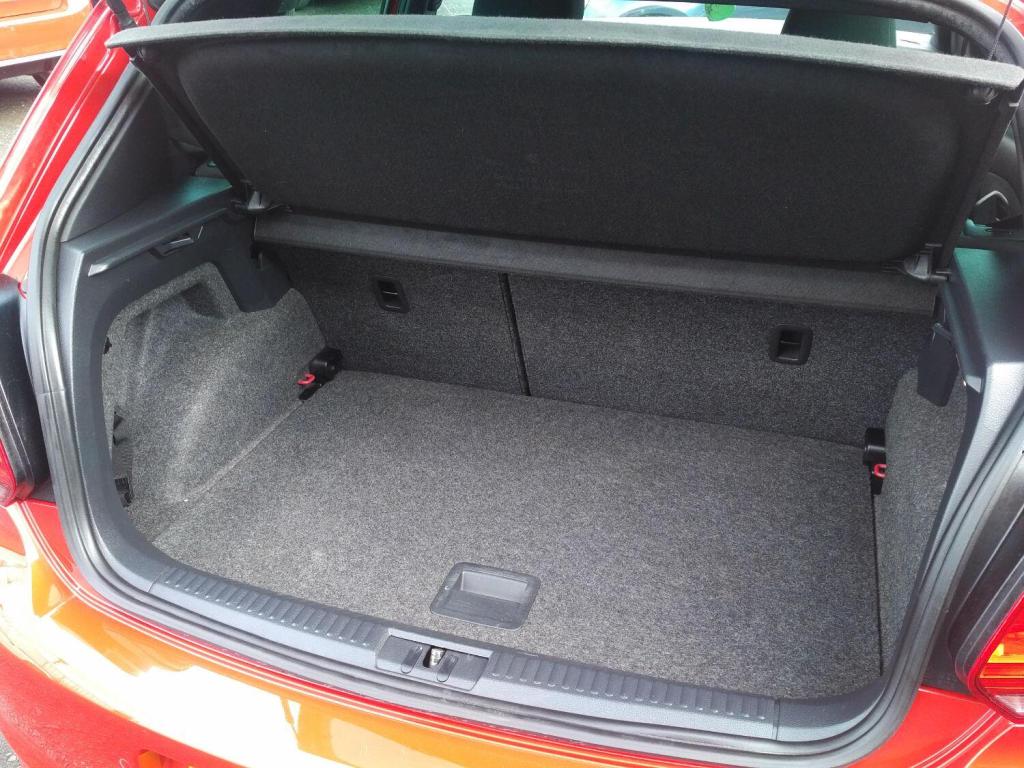 VOLKSWAGEN POLO 1.2 TSI R-Line 2013