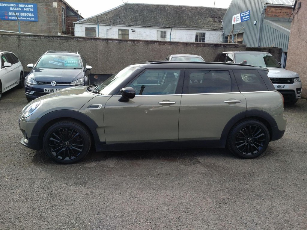 View MINI CLUBMAN 1.5 Clubman Cooper Classic