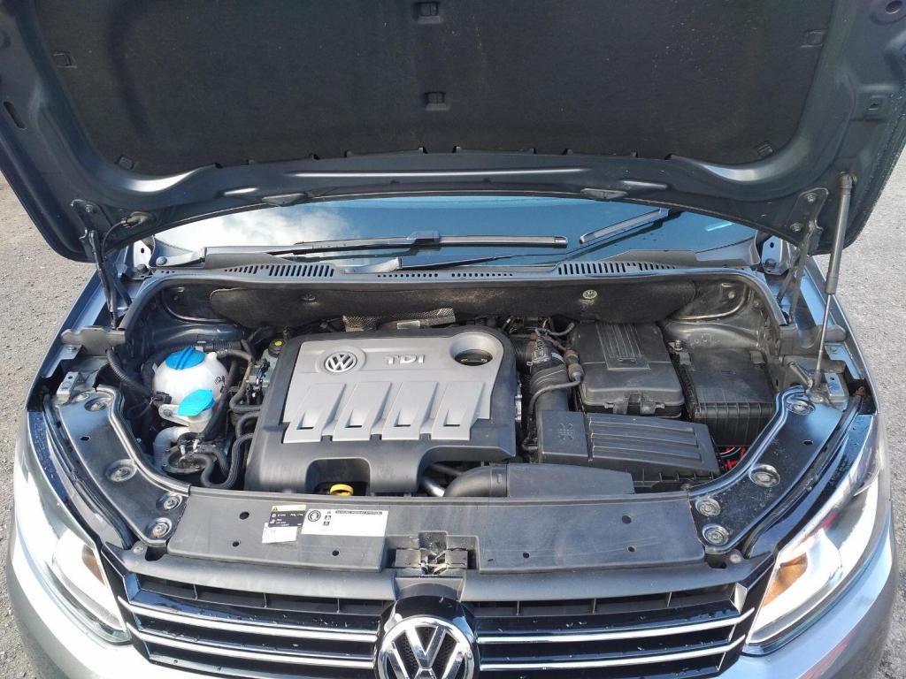 VOLKSWAGEN TOURAN 1.6 TDI S 2014