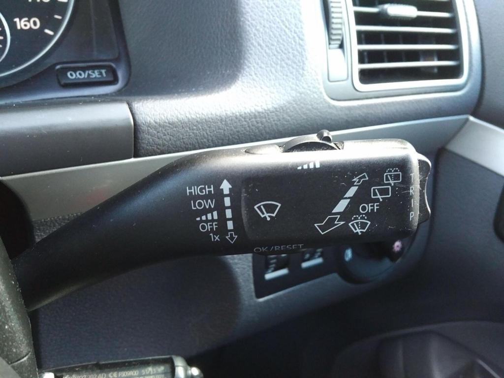 VOLKSWAGEN TOURAN 1.6 TDI S 2014