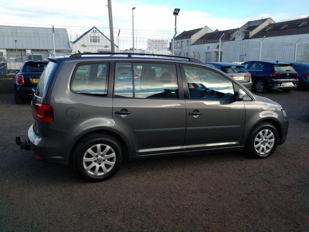 VOLKSWAGEN TOURAN 1.6 TDI S 2014