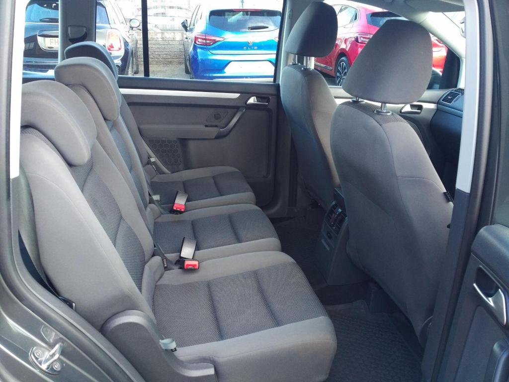 VOLKSWAGEN TOURAN 1.6 TDI S 2014