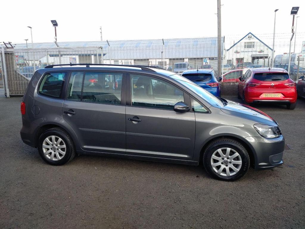 VOLKSWAGEN TOURAN 1.6 TDI S 2014