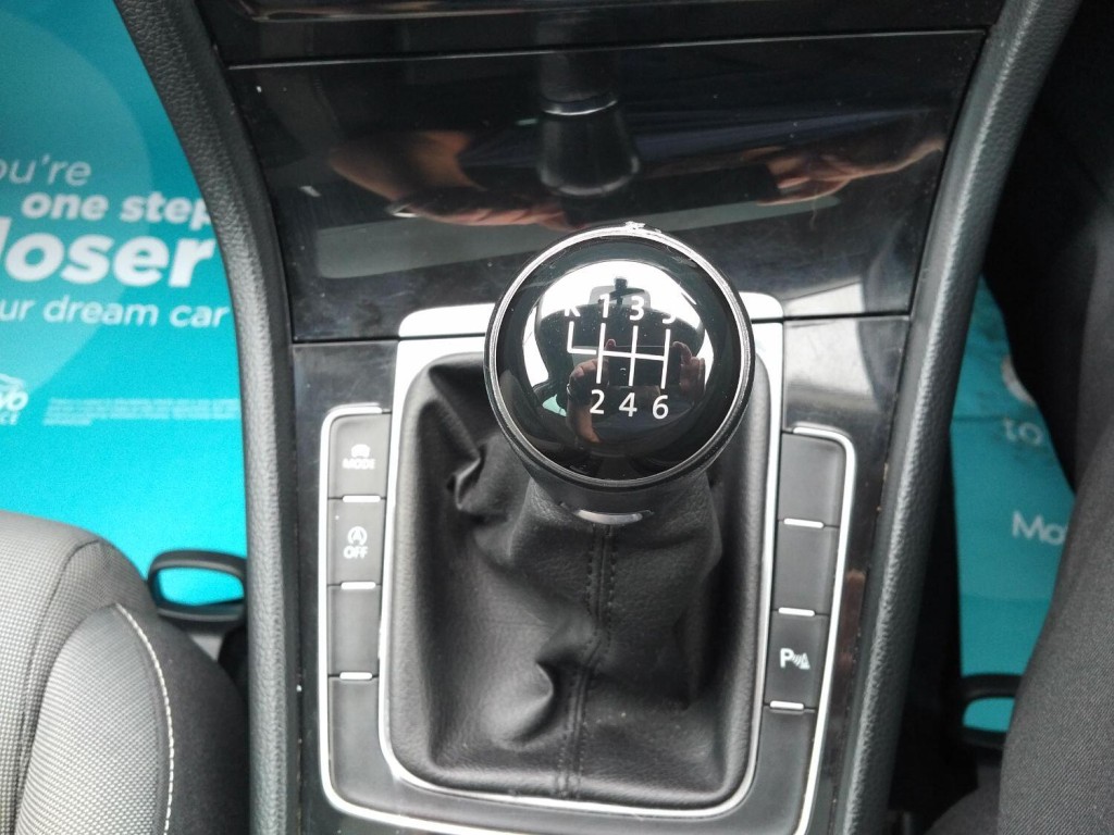 VOLKSWAGEN GOLF 2.0 TDI BlueMotion Tech GT Edition 2016