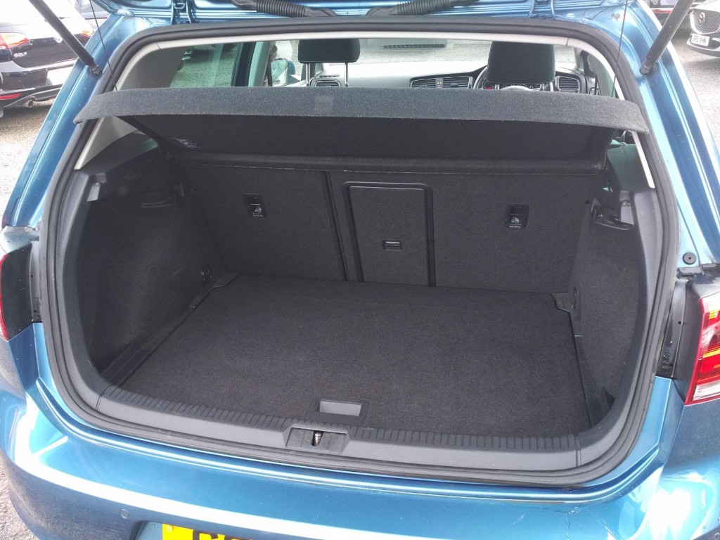 VOLKSWAGEN GOLF 2.0 TDI BlueMotion Tech GT Edition 2016