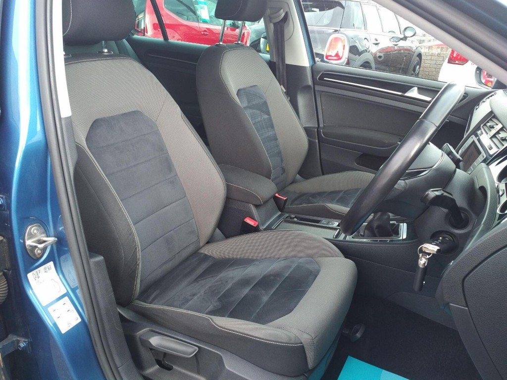 VOLKSWAGEN GOLF 2.0 TDI BlueMotion Tech GT Edition 2016