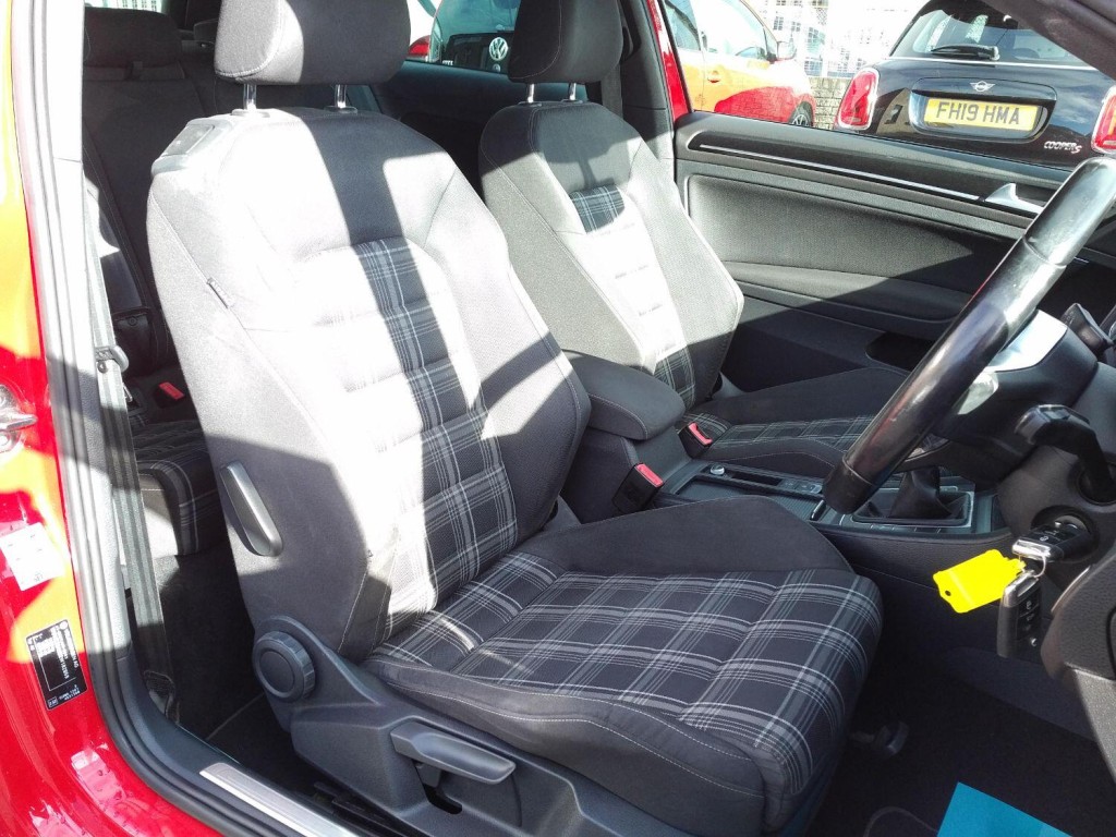 VOLKSWAGEN GOLF 2.0 TDI BlueMotion Tech GTD 2013