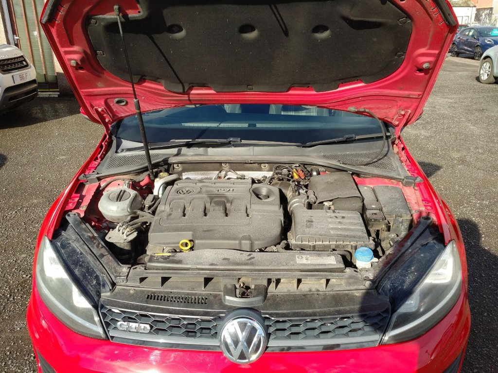 VOLKSWAGEN GOLF 2.0 TDI BlueMotion Tech GTD 2013