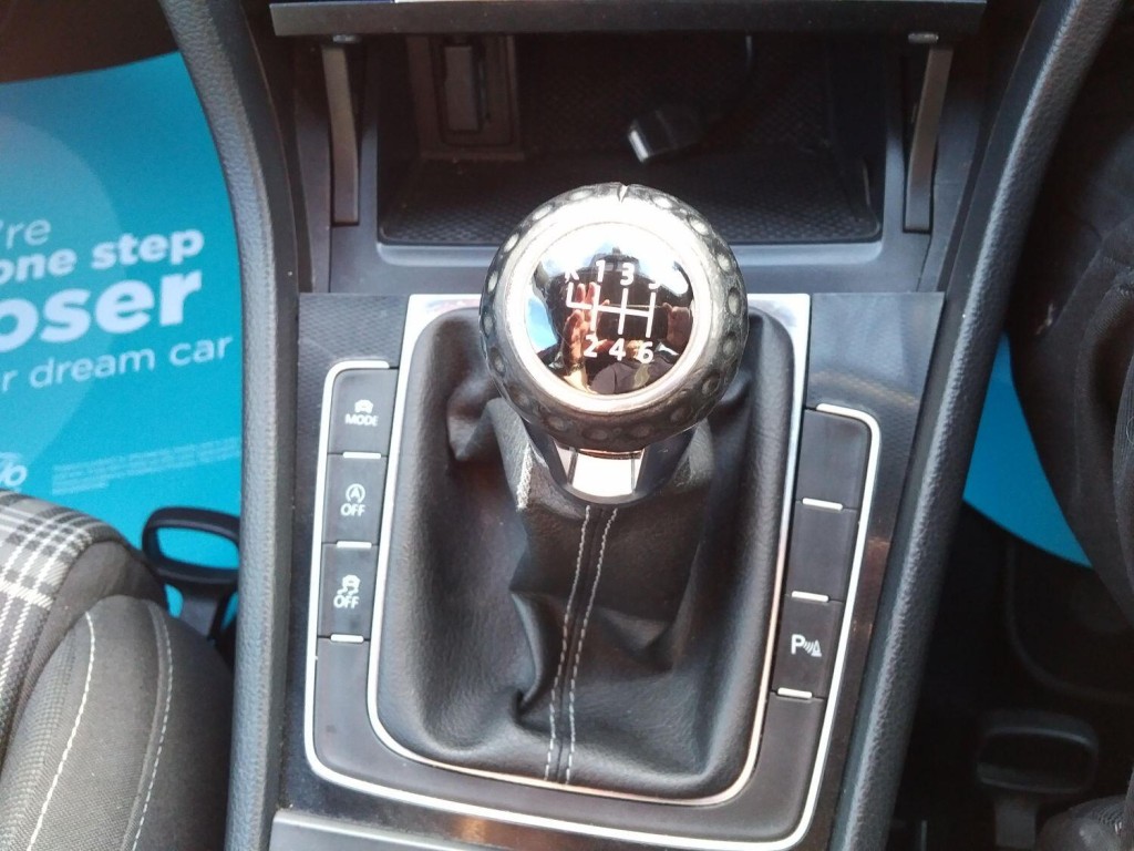 VOLKSWAGEN GOLF 2.0 TDI BlueMotion Tech GTD 2013