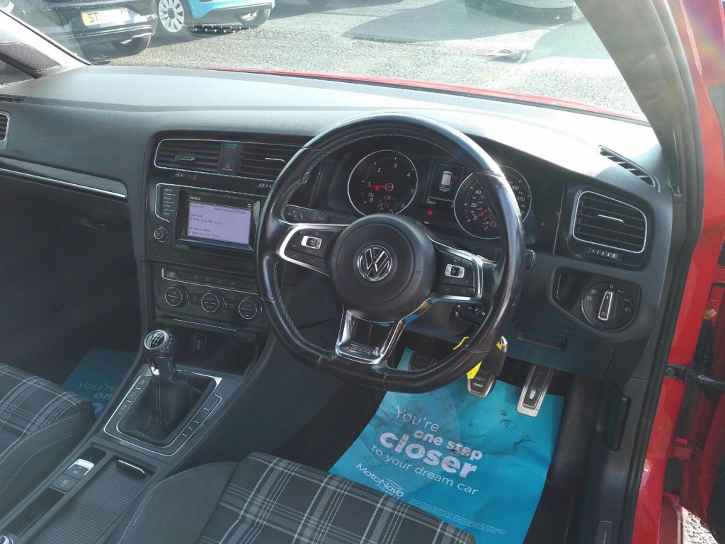 VOLKSWAGEN GOLF 2.0 TDI BlueMotion Tech GTD 2013