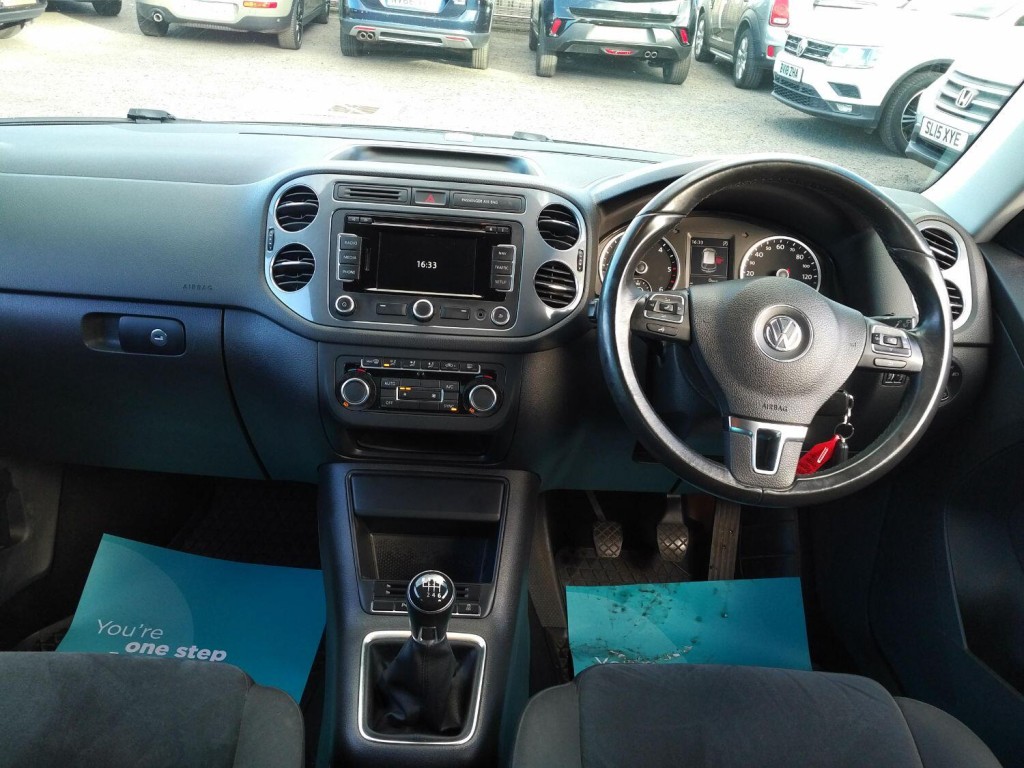 VOLKSWAGEN TIGUAN 2.0 TDI BlueMotion Tech Match 2015
