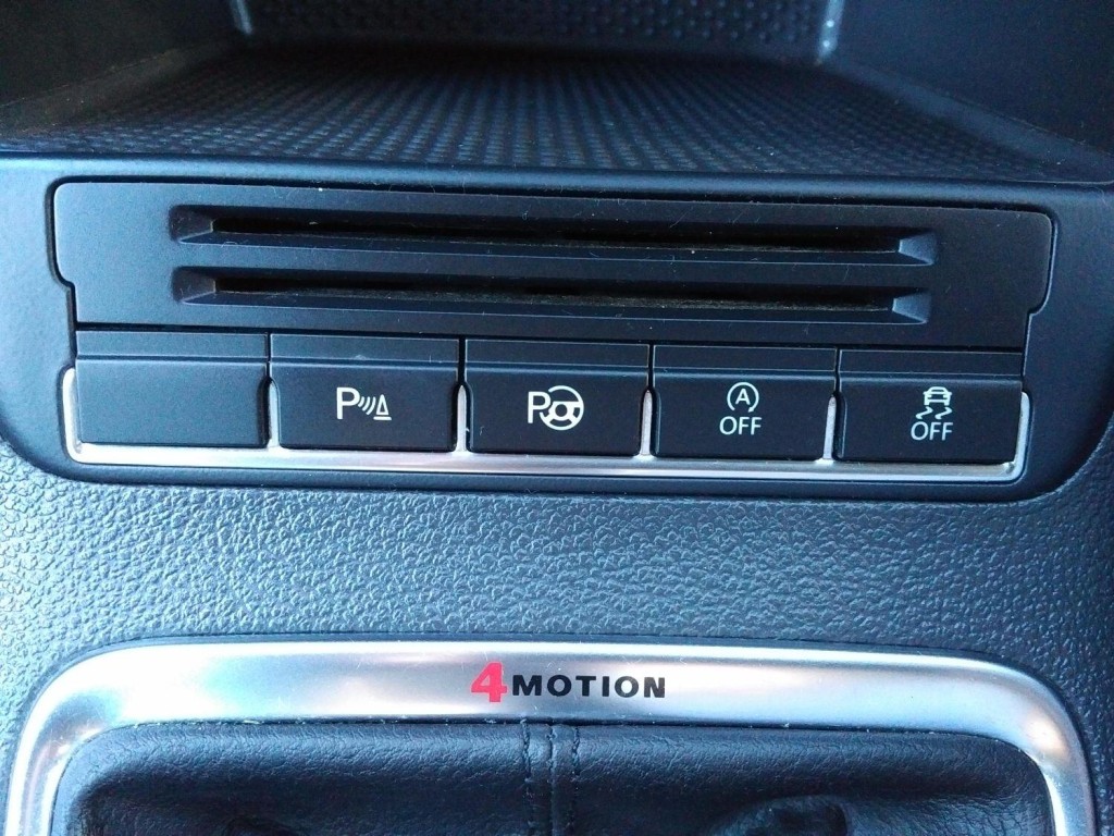 VOLKSWAGEN TIGUAN 2.0 TDI BlueMotion Tech Match 2015