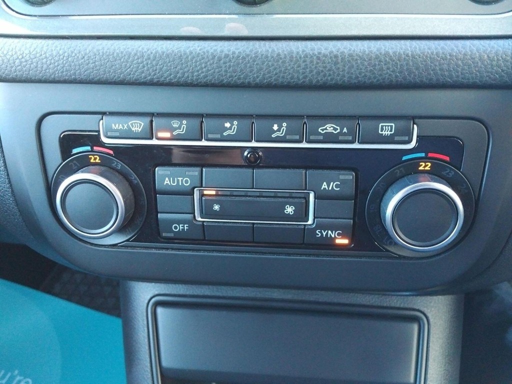 VOLKSWAGEN TIGUAN 2.0 TDI BlueMotion Tech Match 2015