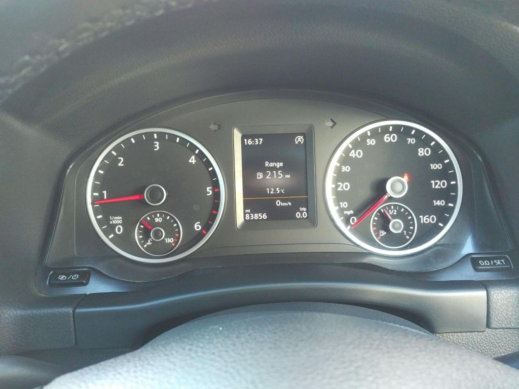 VOLKSWAGEN TIGUAN 2.0 TDI BlueMotion Tech Match 2015