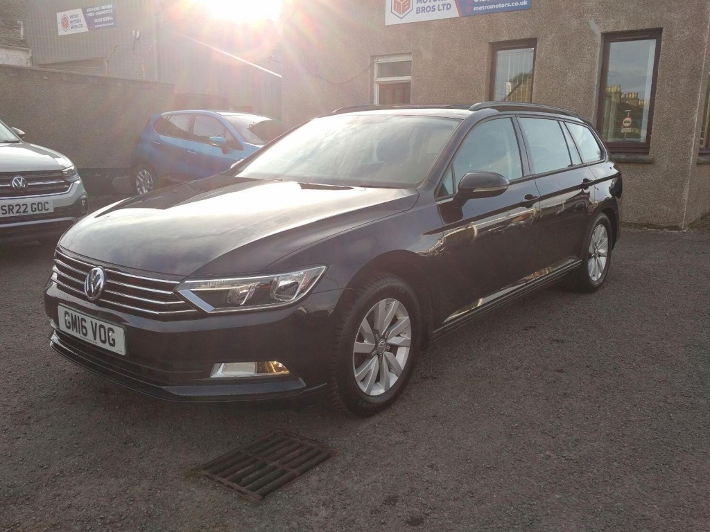 View VOLKSWAGEN PASSAT 1.6 TDI BlueMotion Tech S