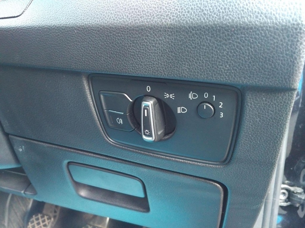 VOLKSWAGEN PASSAT 1.6 TDI BlueMotion Tech S 2016