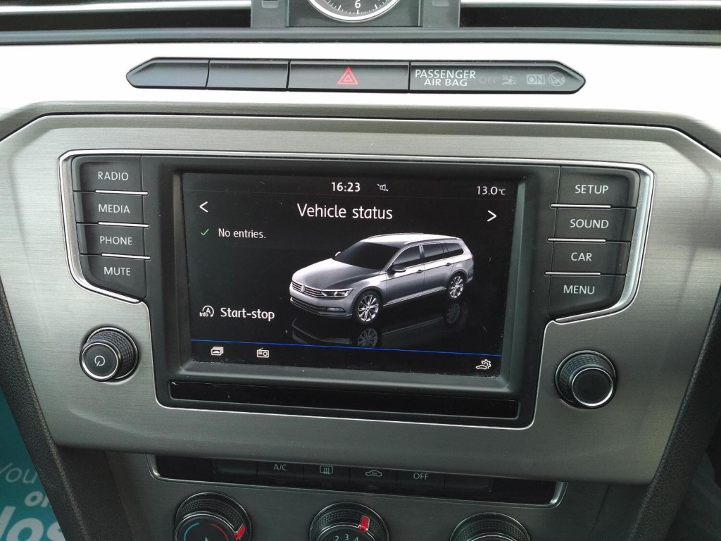 VOLKSWAGEN PASSAT 1.6 TDI BlueMotion Tech S 2016