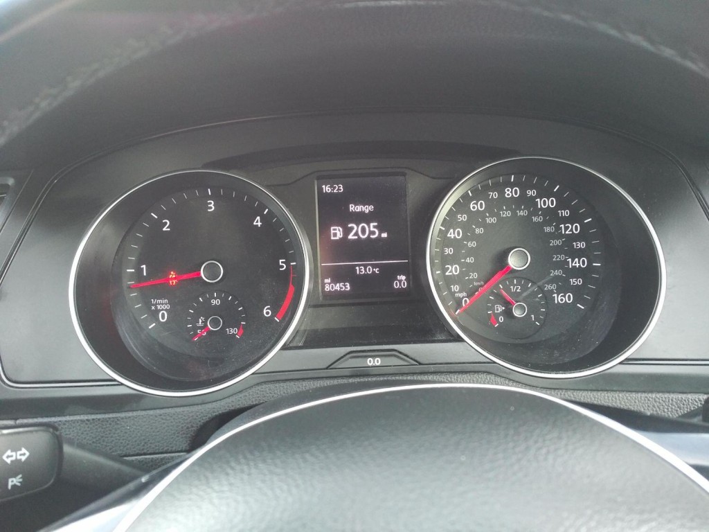 VOLKSWAGEN PASSAT 1.6 TDI BlueMotion Tech S 2016